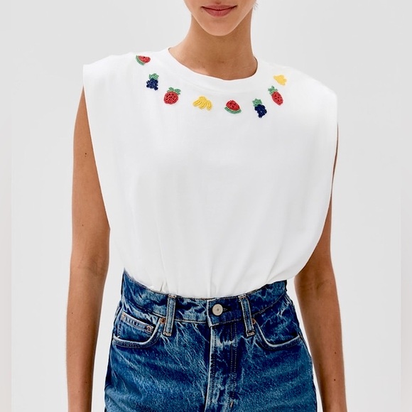 FARM Rio Beaded Fruits White Sleeveless T-Shirt ✨NWT✨ - Picture 2 of 5
